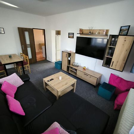 Apartman U Potoka Kestrany Bagian luar foto